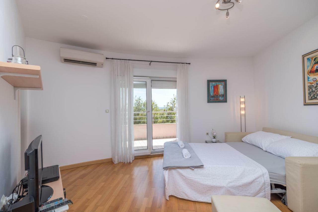 Apartment Sea View Trogir Exterior photo